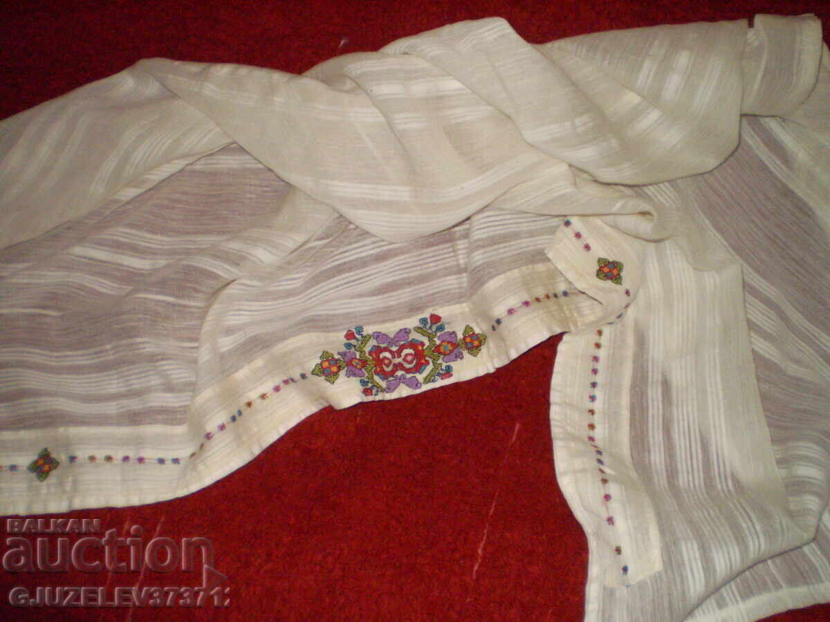 Antique vintage 1930s silk curtain with price 79.00 BGN | € 40.39 Antique vintage 1930s silk curtain with price 79.00 BGN | € 40.39