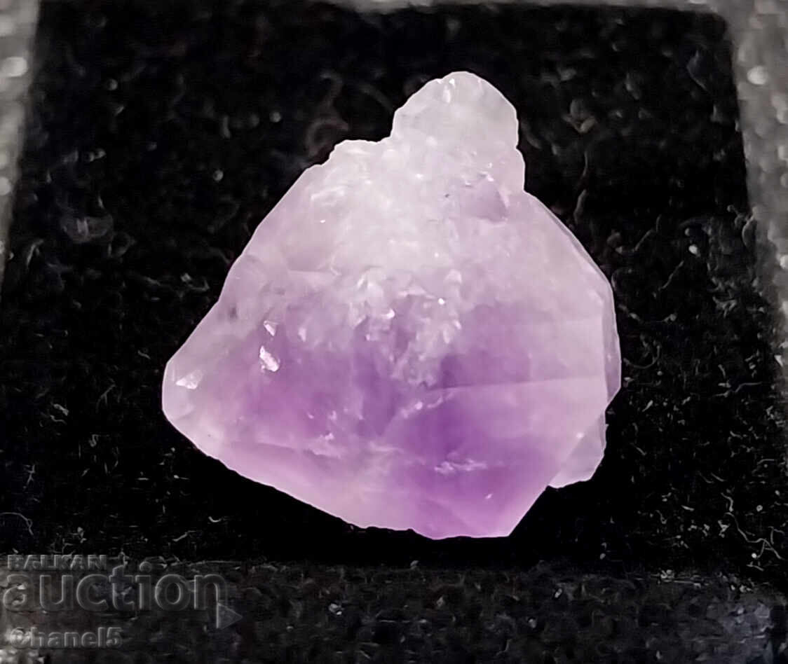 NATURAL GENTLE AMETHYST - (670) with price 6.00 BGN | € 3.07 NATURAL GENTLE AMETHYST - (670) with price 6.00 BGN | € 3.07