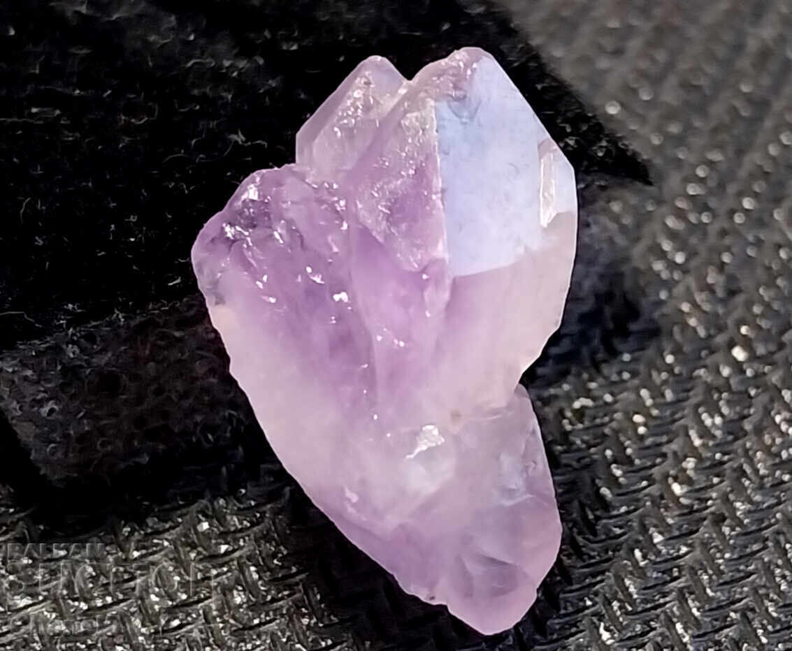GENTLE AMETHYST CRYSTALS FORMATION - (671) with price 12.00 BGN | € 6.14 GENTLE AMETHYST CRYSTALS FORMATION - (671) with price 12.00 BGN | € 6.14