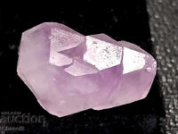 GENTLE AMETHYST CRYSTALS FORMATION - (673)