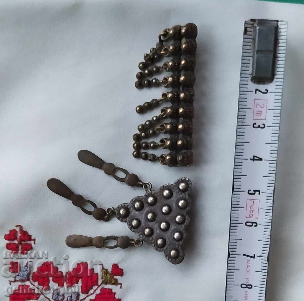 LOT ETNO Broșe Renascentiste cu preț € 15.00 | 29.34 BGN