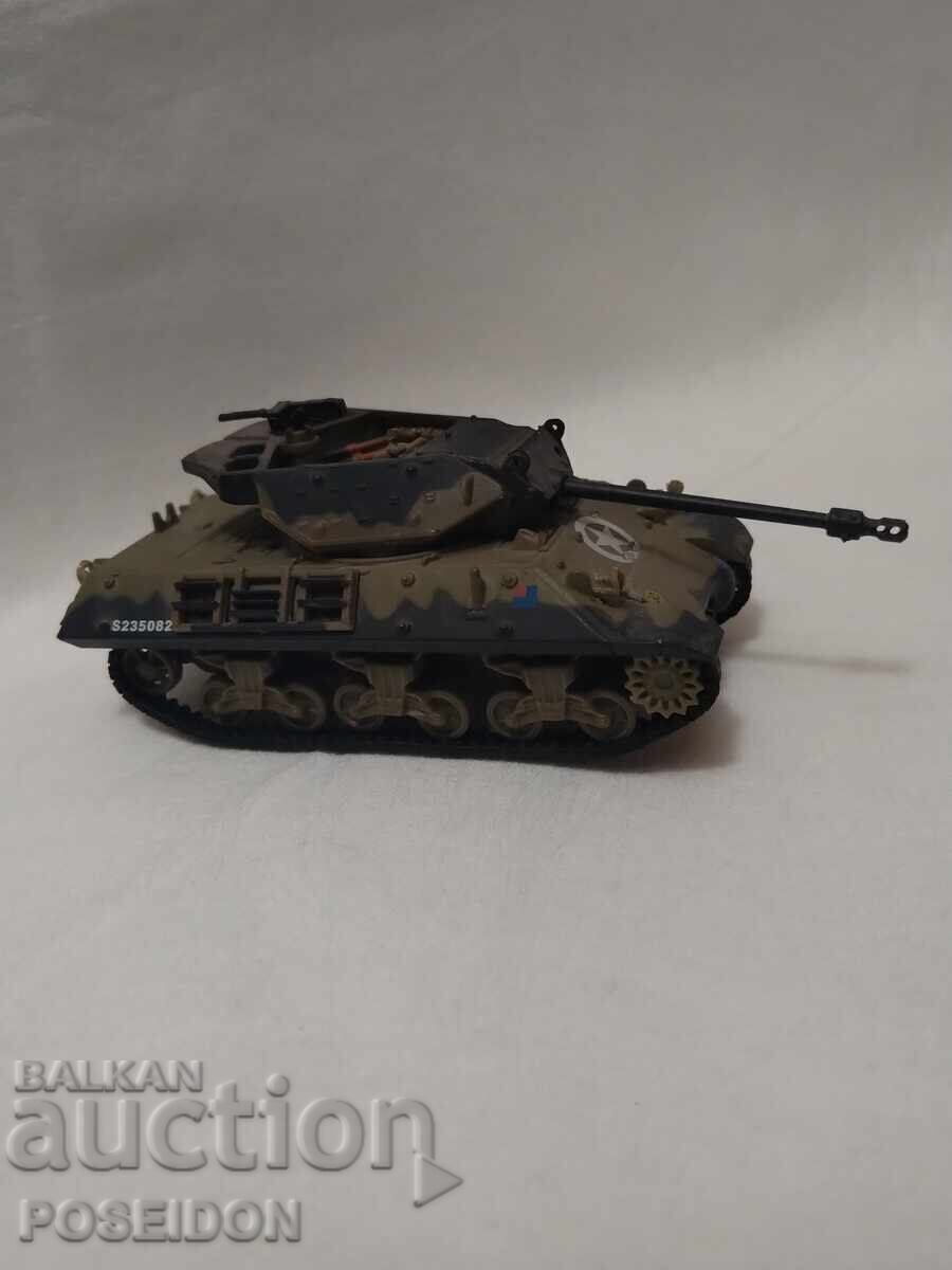 ТАНК И ВЕРИЖНА МАШИНА ТАНК И ВЕРИЖНА МАШИНА