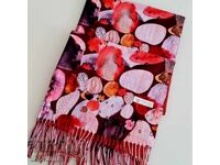 4642 Women's cashmere scarf