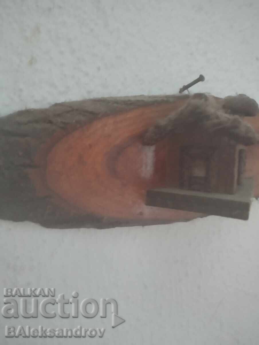 Auction  Wall decoration