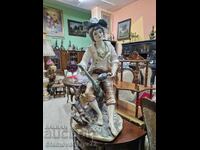 Страхотна голяма италианска фигура Capodimonte