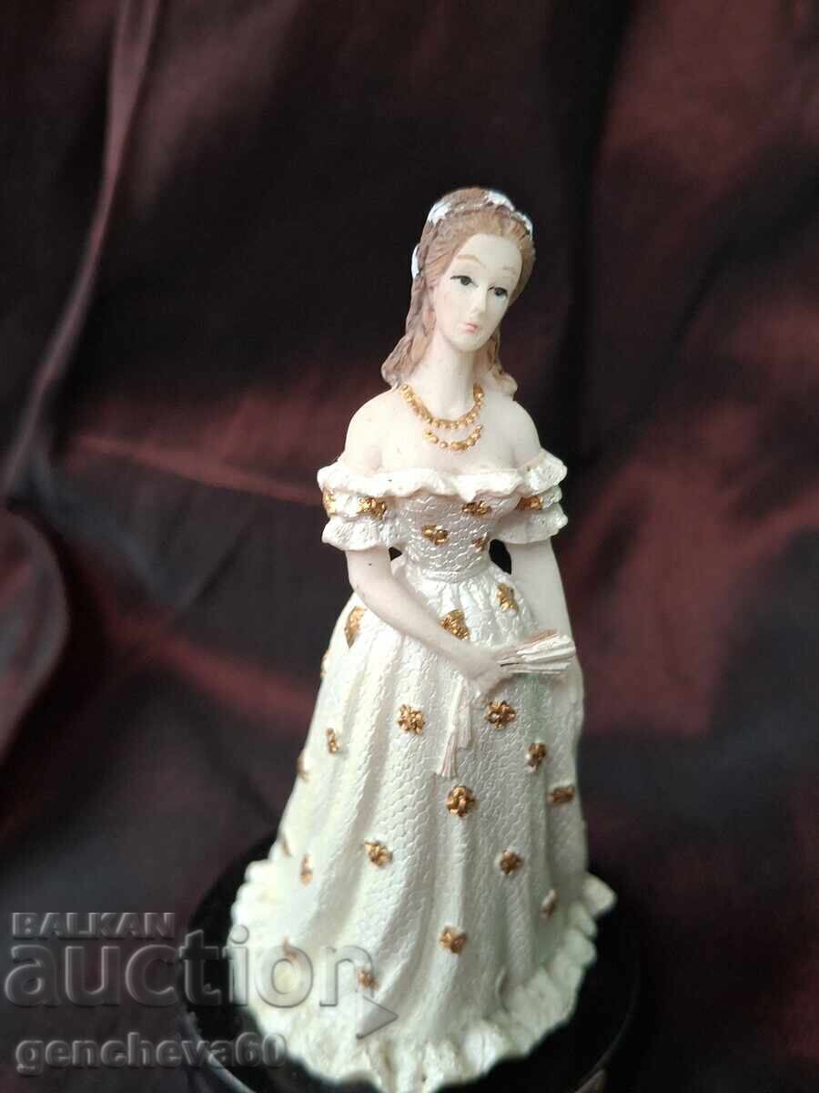 Collectible miniature statuette of Princess Sisi - 7 Collectible miniature statuette of Princess Sisi - 7