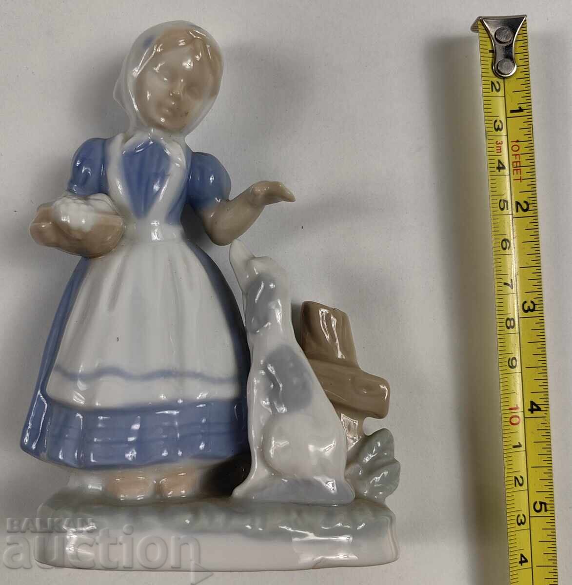 PORCELAIN FIGURE STATUETTE GIRL PUPPY HEALTHY - 6 PORCELAIN FIGURE STATUETTE GIRL PUPPY HEALTHY - 6