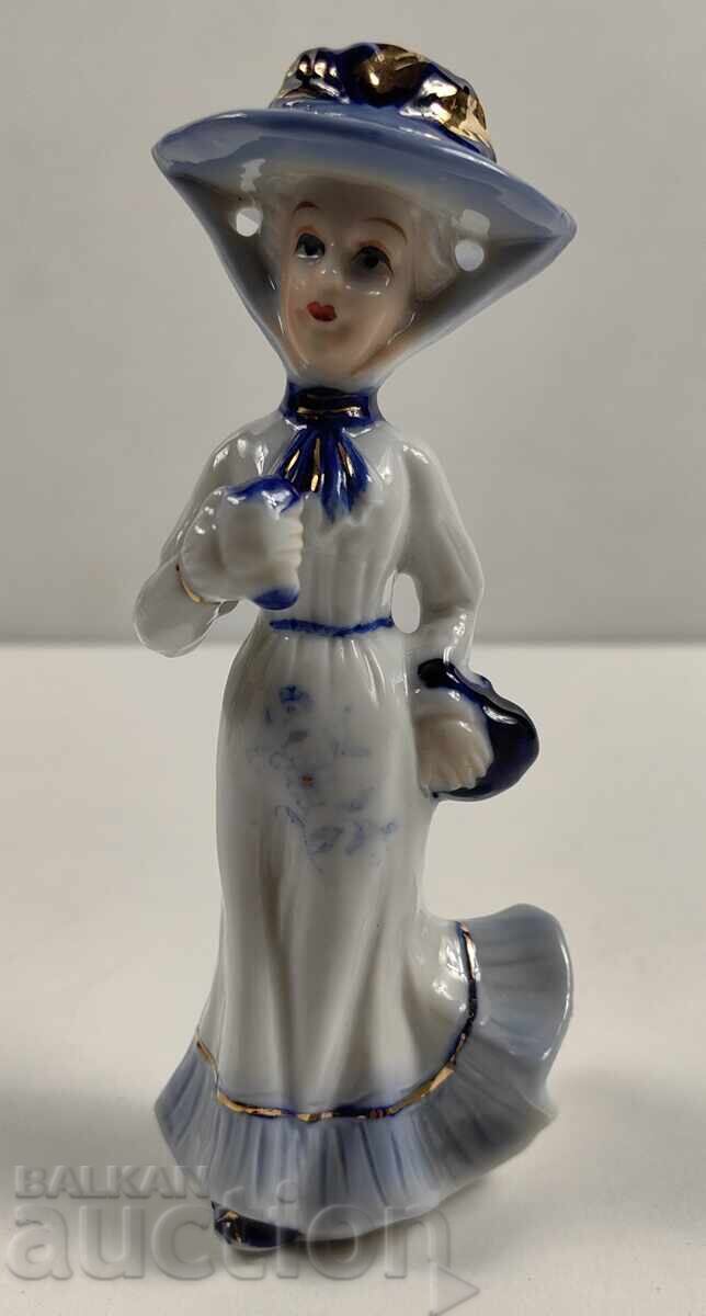 PORCELAIN FIGURE STATUETTE GIRL WOMAN LADY HEALTHY PORCELAIN FIGURE STATUETTE GIRL WOMAN LADY HEALTHY