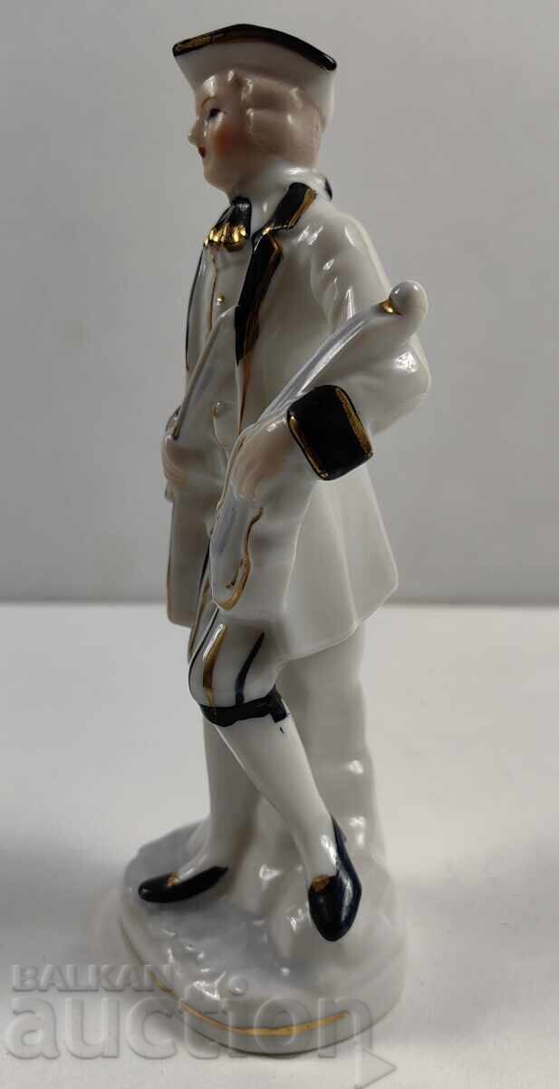 Delivery of PORCELAIN FIGURE STATUETTE MAN VIOLIN HEALTHY Delivery of PORCELAIN FIGURE STATUETTE MAN VIOLIN HEALTHY