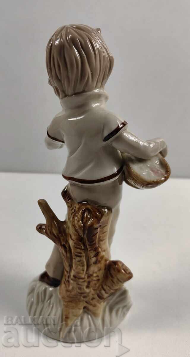 Delivery of LARGE PORCELAIN FIGURE STATUETTE BOY FLOWER HEALTHY