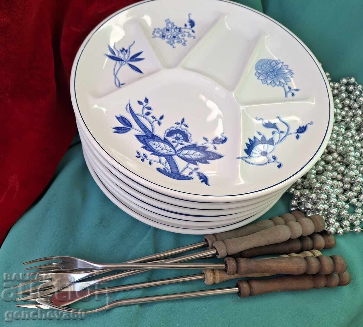 Set of blue onion plates and fondue forks - 7