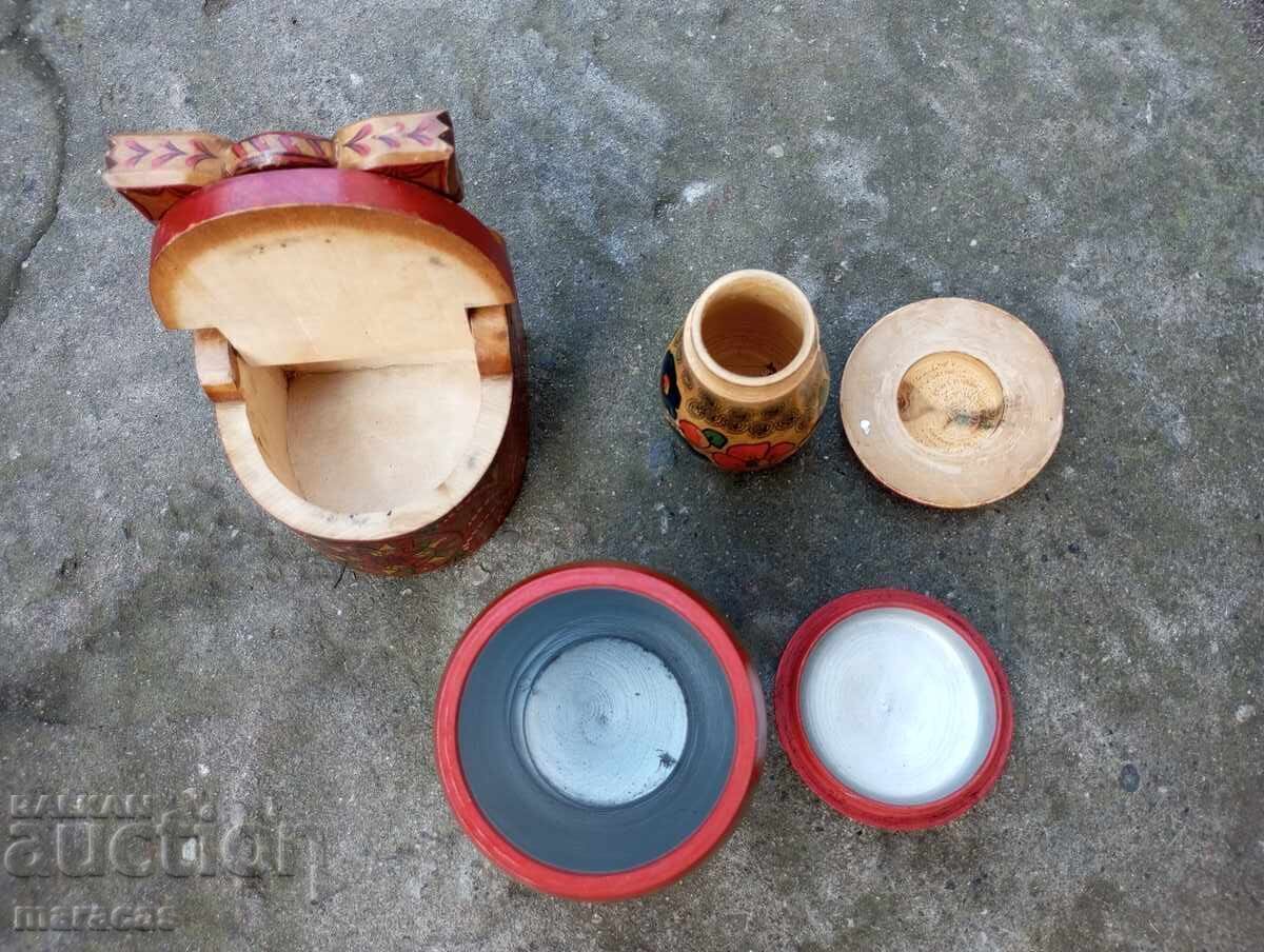 Аукцион Лот съветски дървени предмети Аукцион Лот съветски дървени предмети