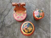 Πολλά σοβιετικά ξύλινα αντικείμενα