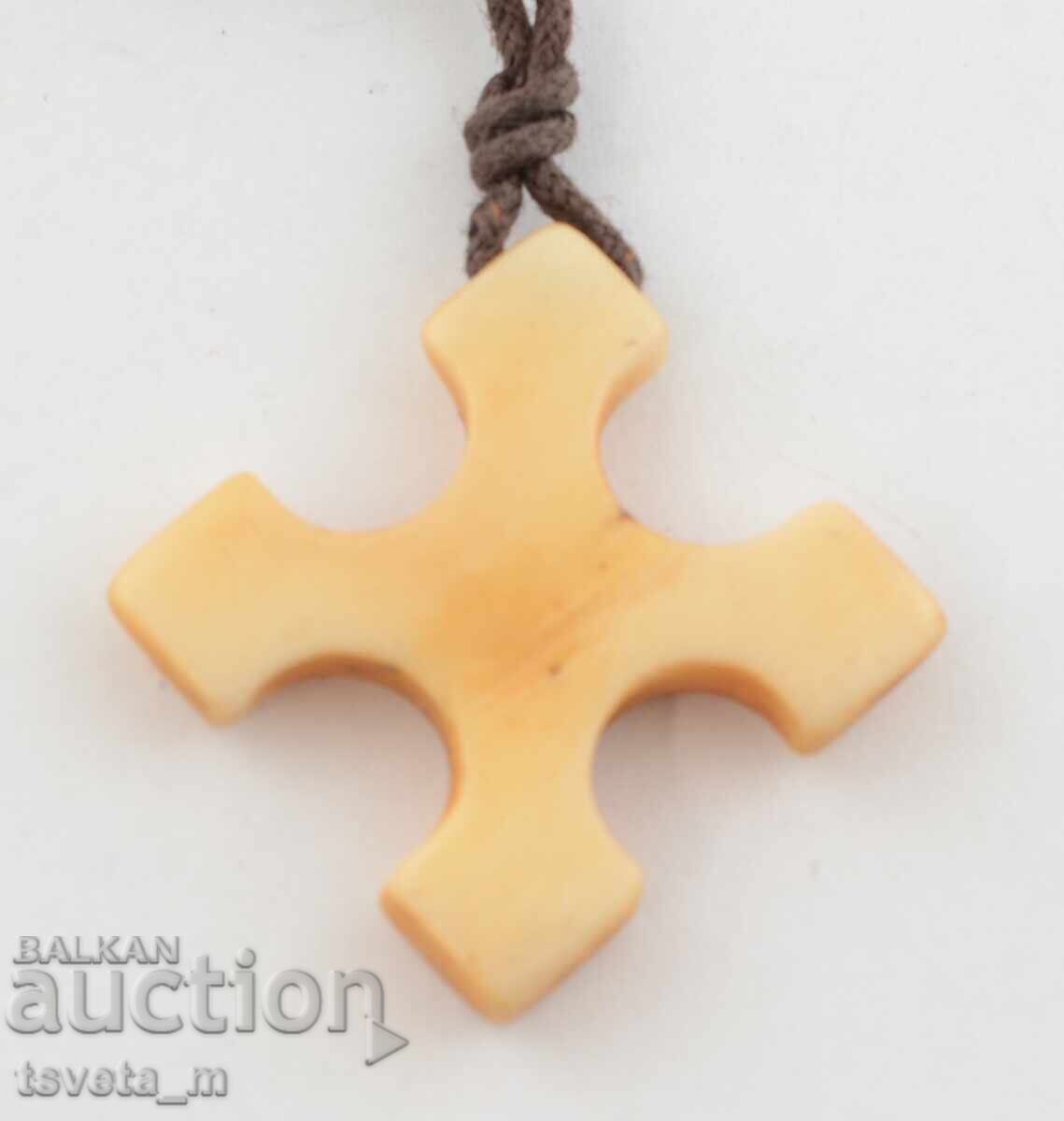 Licitație Cruce, os, lucrat manual Licitație Cruce, os, lucrat manual