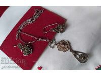 Renaissance jewelry earrings filigree necklace