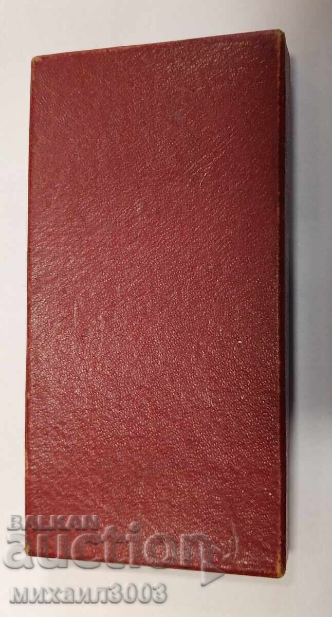 OLD BELGIAN ORDER WITH CROWN AND ORIGINAL BOX - 5 OLD BELGIAN ORDER WITH CROWN AND ORIGINAL BOX - 5