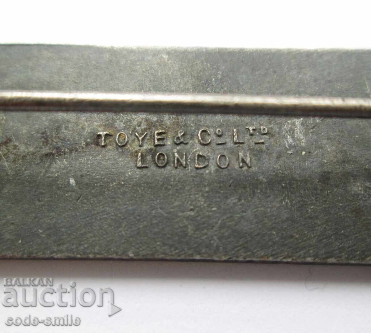 Auction Old badge XI Veterinary Congress London 1930. Auction Old badge XI Veterinary Congress London 1930.