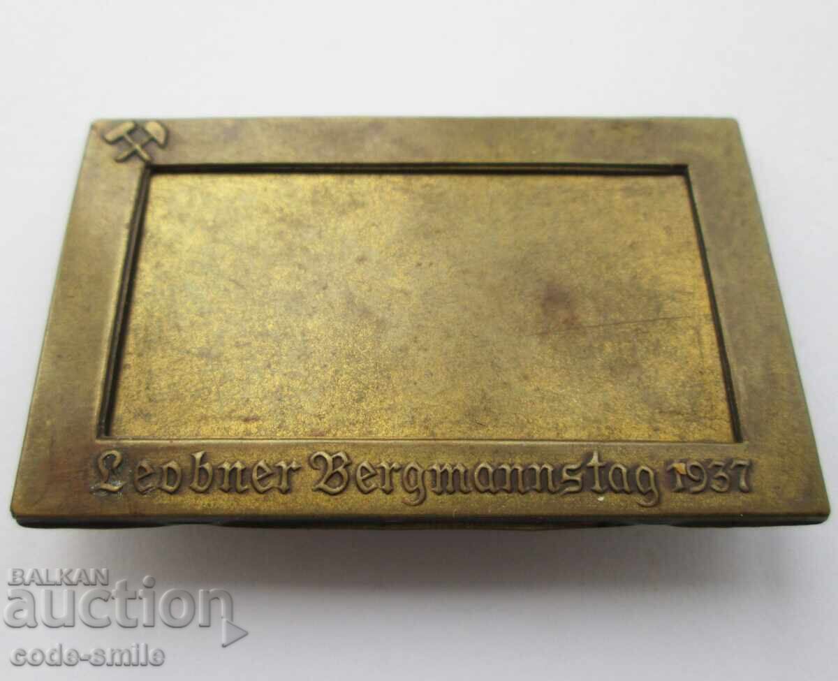 Σήμα ανθρακωρύχου παλαιού γερμανικού σήματος 1937 με τιμή 30.00 BGN | € 15.34 Σήμα ανθρακωρύχου παλαιού γερμανικού σήματος 1937 με τιμή 30.00 BGN | € 15.34