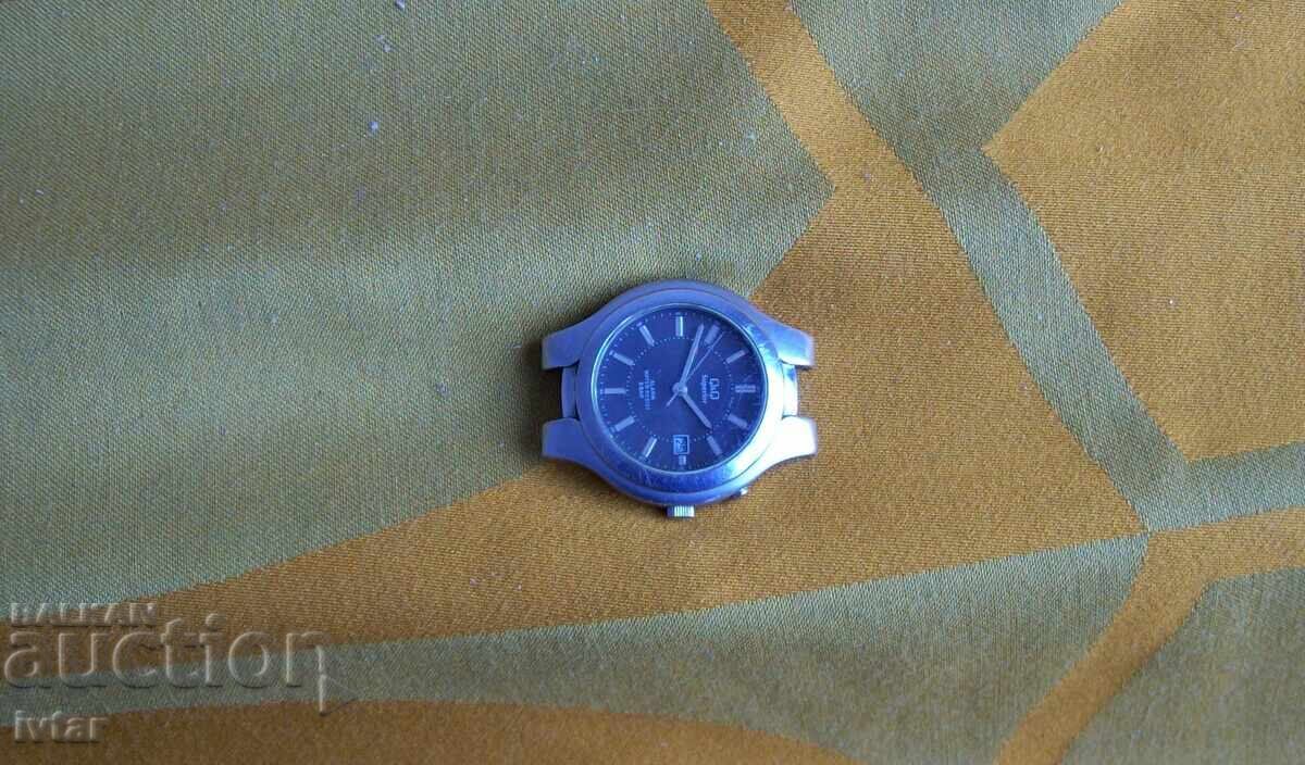 Auction Watch "Q&Q" superior, alarm Auction Watch "Q&Q" superior, alarm