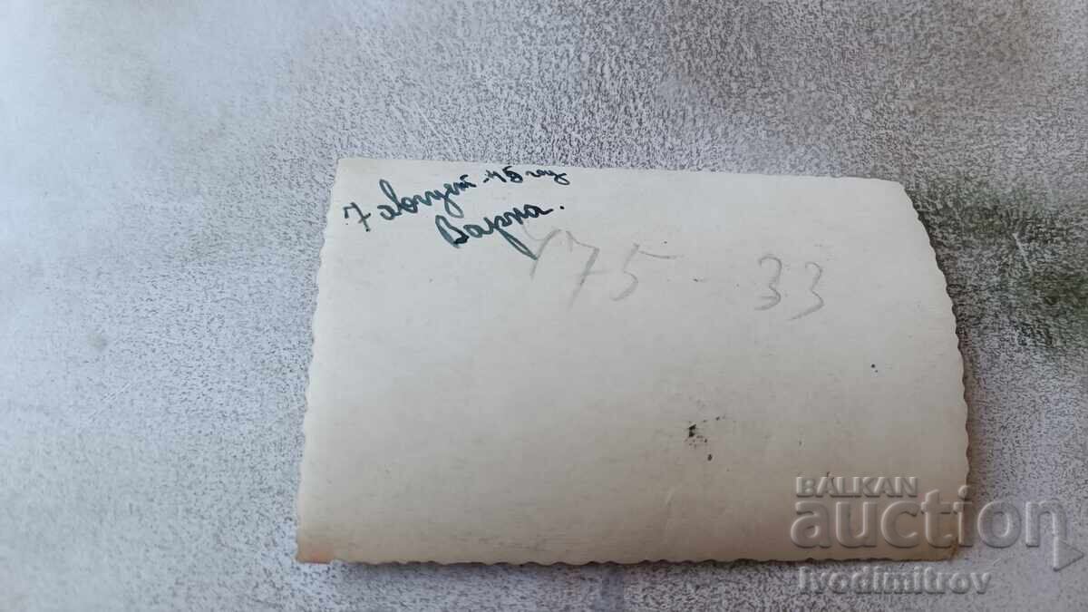 Photo Varna Young men and women on the seashore 1945 with price 2.35 BGN | € 1.20 Photo Varna Young men and women on the seashore 1945 with price 2.35 BGN | € 1.20