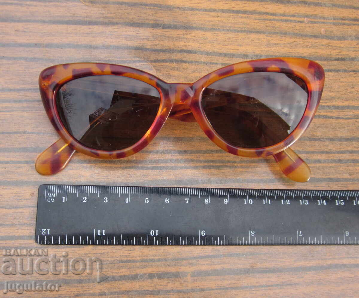 old retro women's sunglasses with tiger frame P4140W - 7 old retro women's sunglasses with tiger frame P4140W - 7