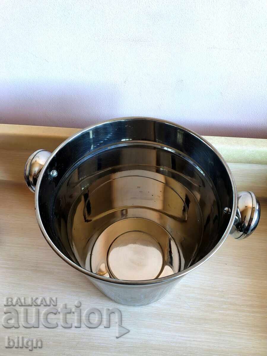 Beautiful Champagne with price 29.98 BGN | € 15.33 Beautiful Champagne with price 29.98 BGN | € 15.33