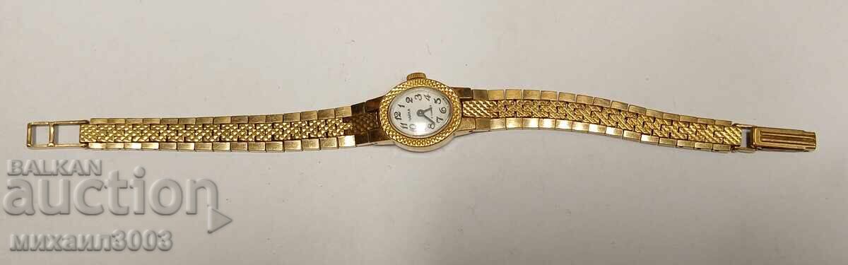 GOLD-PLATED MECHANICAL LADIES' WATCH CHAIKA with price 110.00 BGN | € 56.24 GOLD-PLATED MECHANICAL LADIES' WATCH CHAIKA with price 110.00 BGN | € 56.24