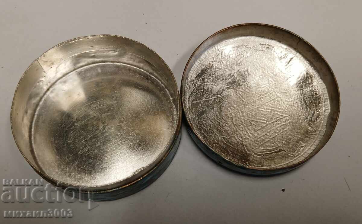 Сребърна кутийка с емайл - 6 Сребърна кутийка с емайл - 6