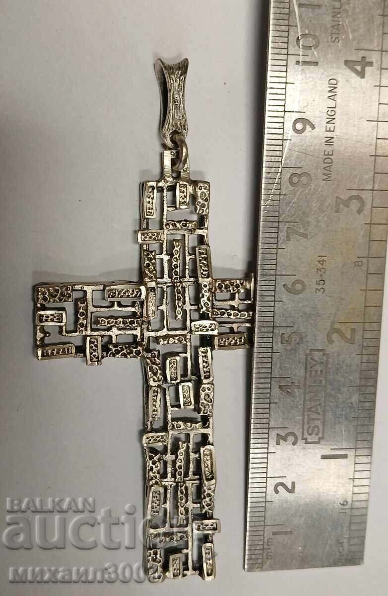 Delivery of LARGE SILVER CROSS HANDMADE 925 SALT - 24.63 GRAMS Delivery of LARGE SILVER CROSS HANDMADE 925 SALT - 24.63 GRAMS