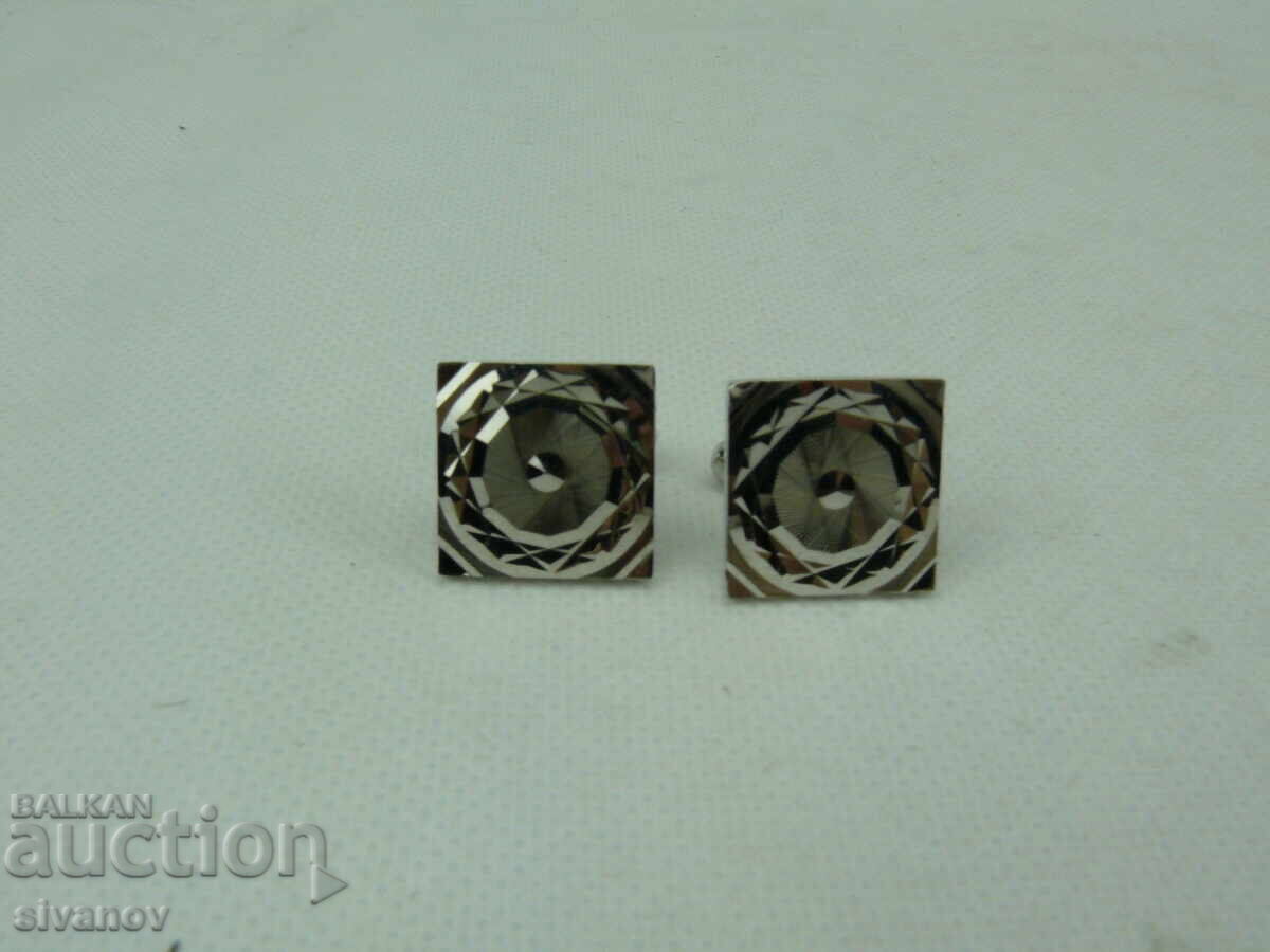 Interesting old cufflinks #2473 with price 14.99 BGN | € 7.66 Interesting old cufflinks #2473 with price 14.99 BGN | € 7.66