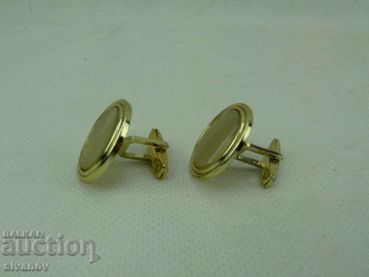 Auction Interesting old cufflinks #2476 Auction Interesting old cufflinks #2476