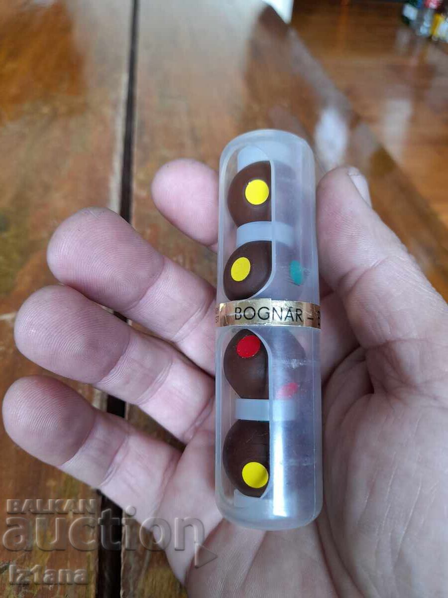 Auction An old sorting toy Auction An old sorting toy