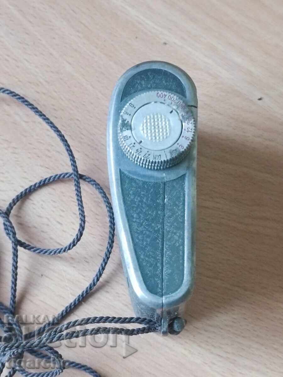 Light meter with price 25.00 BGN | € 12.78 Light meter with price 25.00 BGN | € 12.78