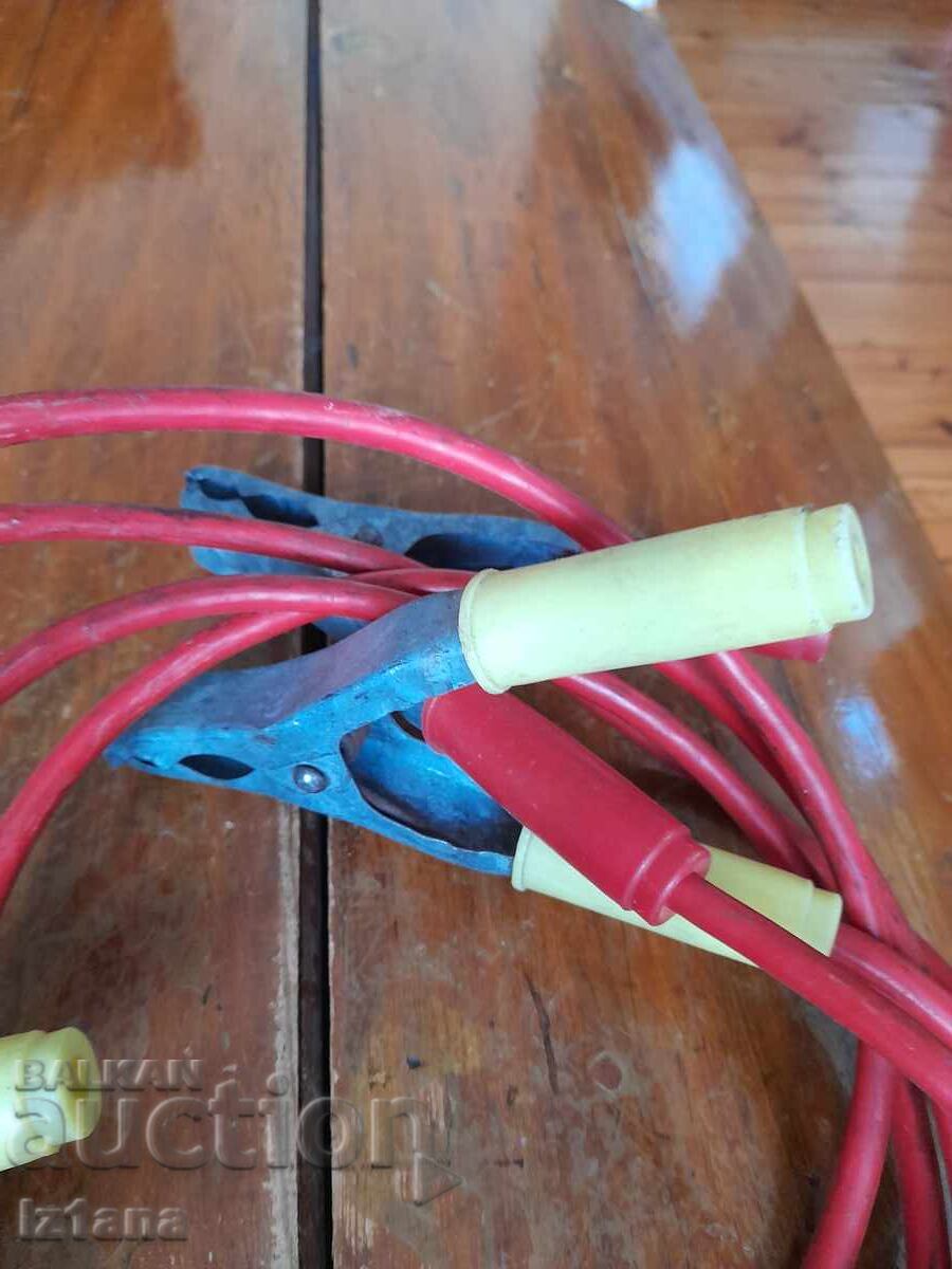 Δημοπρασία Παλιά καλώδια ρεύματος Δημοπρασία Παλιά καλώδια ρεύματος