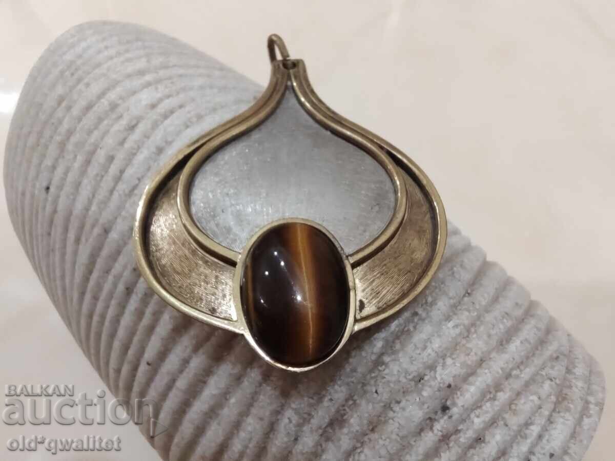 Delivery of MEDALLION - two-tone metal with Tiger's Eye, large Delivery of MEDALLION - two-tone metal with Tiger's Eye, large