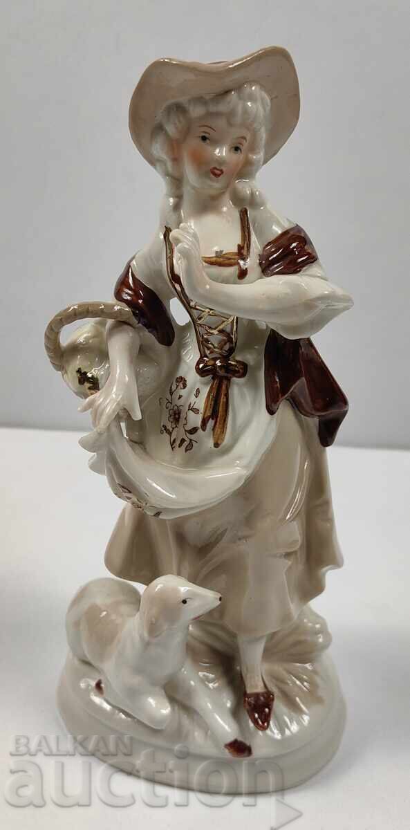 WOMAN DOG PORCELAIN FIGURE PORCELAIN STATUETTE WOMAN DOG PORCELAIN FIGURE PORCELAIN STATUETTE