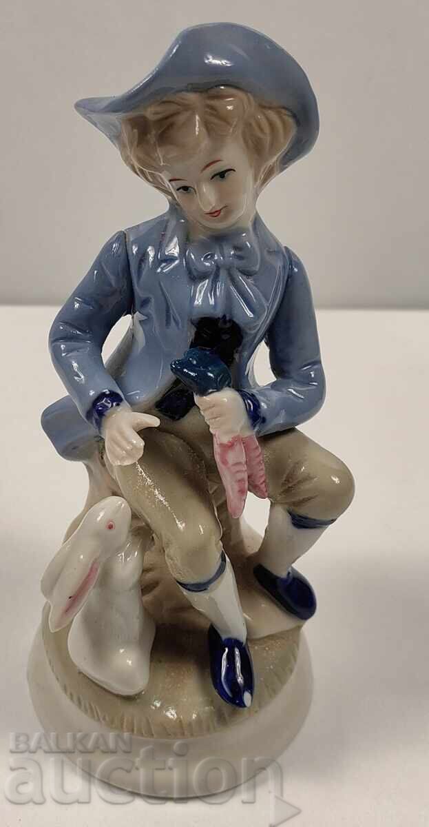 BOY RABBIT CARROT PORCELAIN FIGURE PORCELAIN STATUETTE with price 19.00 BGN | € 9.71 BOY RABBIT CARROT PORCELAIN FIGURE PORCELAIN STATUETTE with price 19.00 BGN | € 9.71