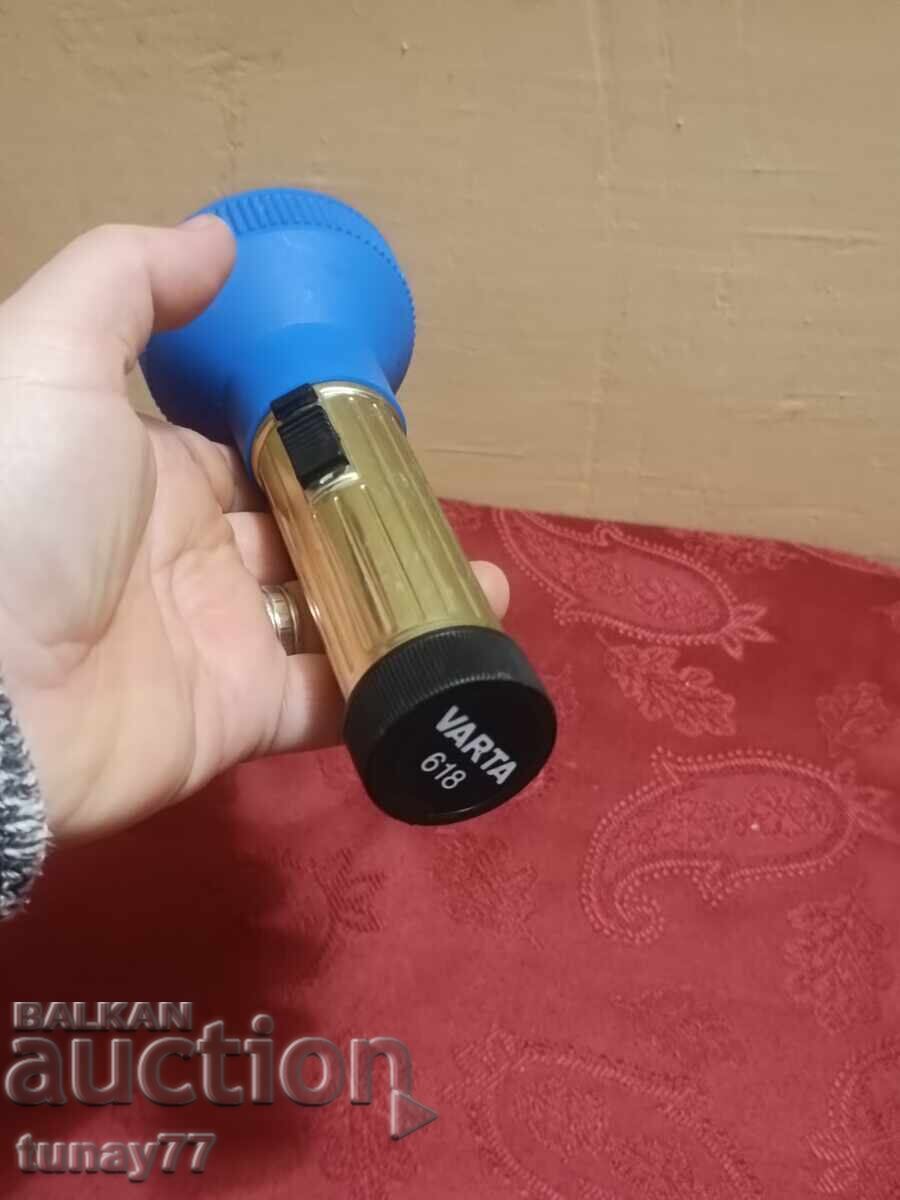 Old Spotlight BARTA 618 Works only needs a battery - 6 Old Spotlight BARTA 618 Works only needs a battery - 6