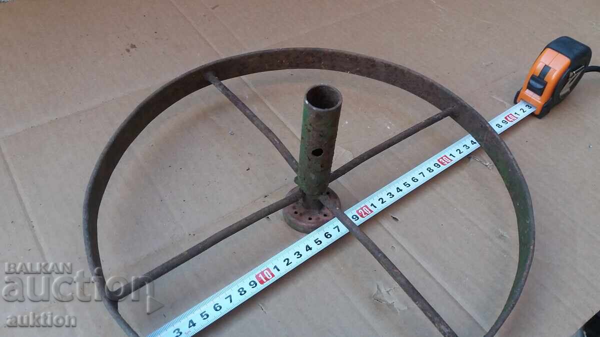 OLD SOLID METAL WHEEL - 5 OLD SOLID METAL WHEEL - 5