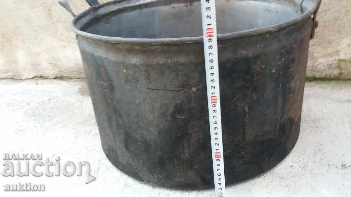 Auction SOLID METAL CUP FOR JARS, TRAY Auction SOLID METAL CUP FOR JARS, TRAY