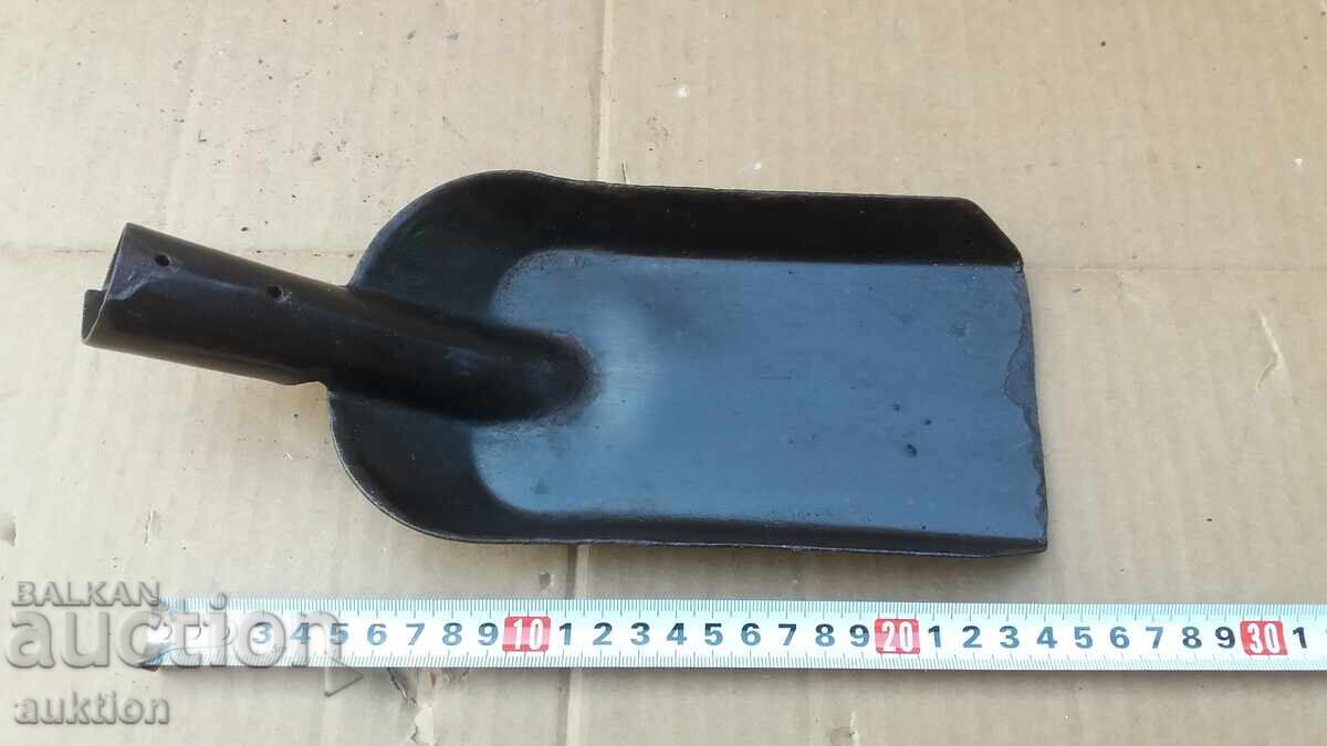 Licitație EXCELENT SOC. UMĂR SMALȚAT DE LA SOBA