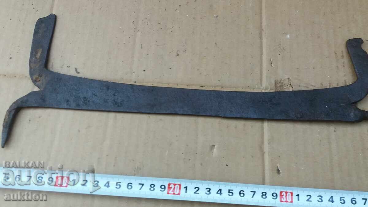 Auction FORGED RENAISSANCE SCRAPER Auction FORGED RENAISSANCE SCRAPER