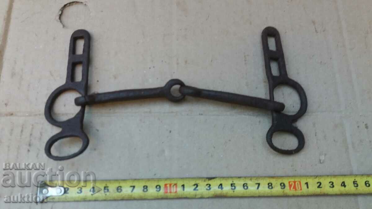 FORGED GEM OF HORSE AMMUNITION with price 3.99 BGN | € 2.04 FORGED GEM OF HORSE AMMUNITION with price 3.99 BGN | € 2.04