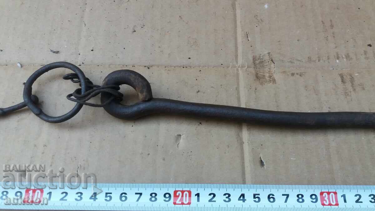 Delivery of FORGED REINCARNATION WEDGE, ANIMAL CHAINS Delivery of FORGED REINCARNATION WEDGE, ANIMAL CHAINS