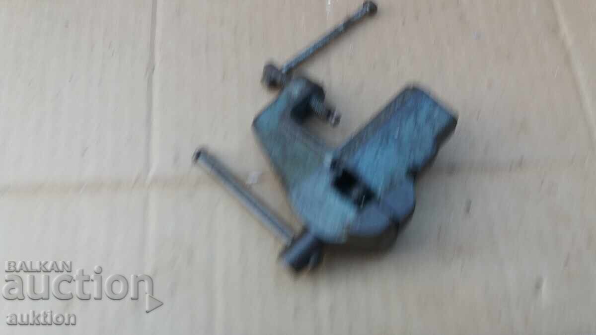 Δημοπρασία ΚΟΣΜΗΜΑΤΟΣ ΤΕΧΝΙΚΟΣ ΣΦΙΓΚΤΗΣ ΜΕ ΣΗΜ