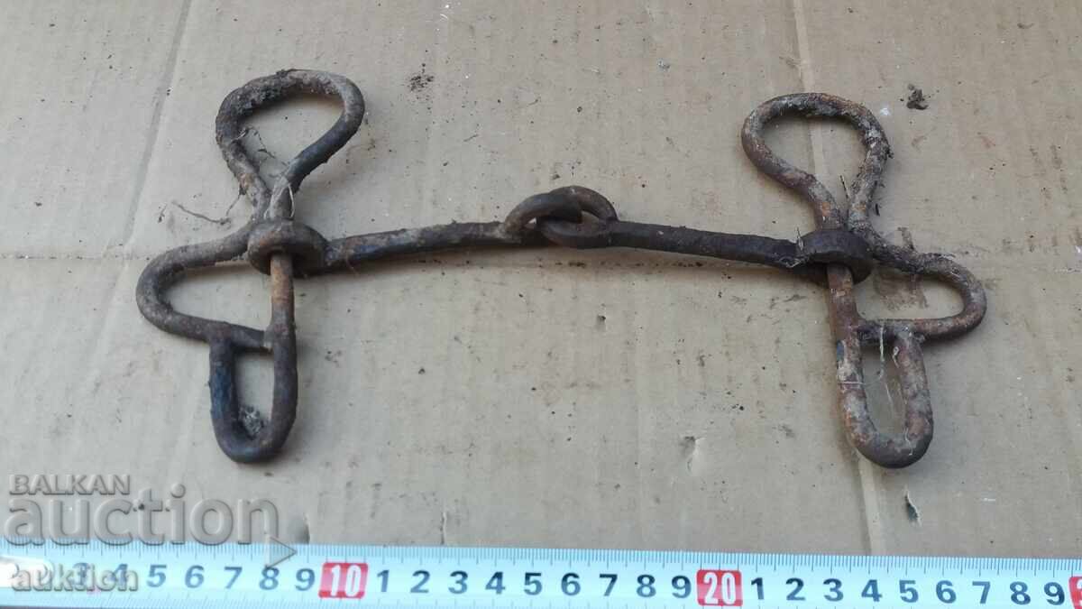 Auction OLD FORGED GEM OF HORSE AMMUNITION Auction OLD FORGED GEM OF HORSE AMMUNITION