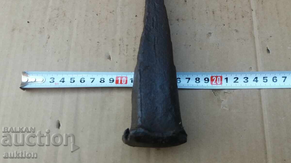 MASSIVE FORGED DAGGER, CHISEL, TOOL FOR CARPETS - 6 MASSIVE FORGED DAGGER, CHISEL, TOOL FOR CARPETS - 6