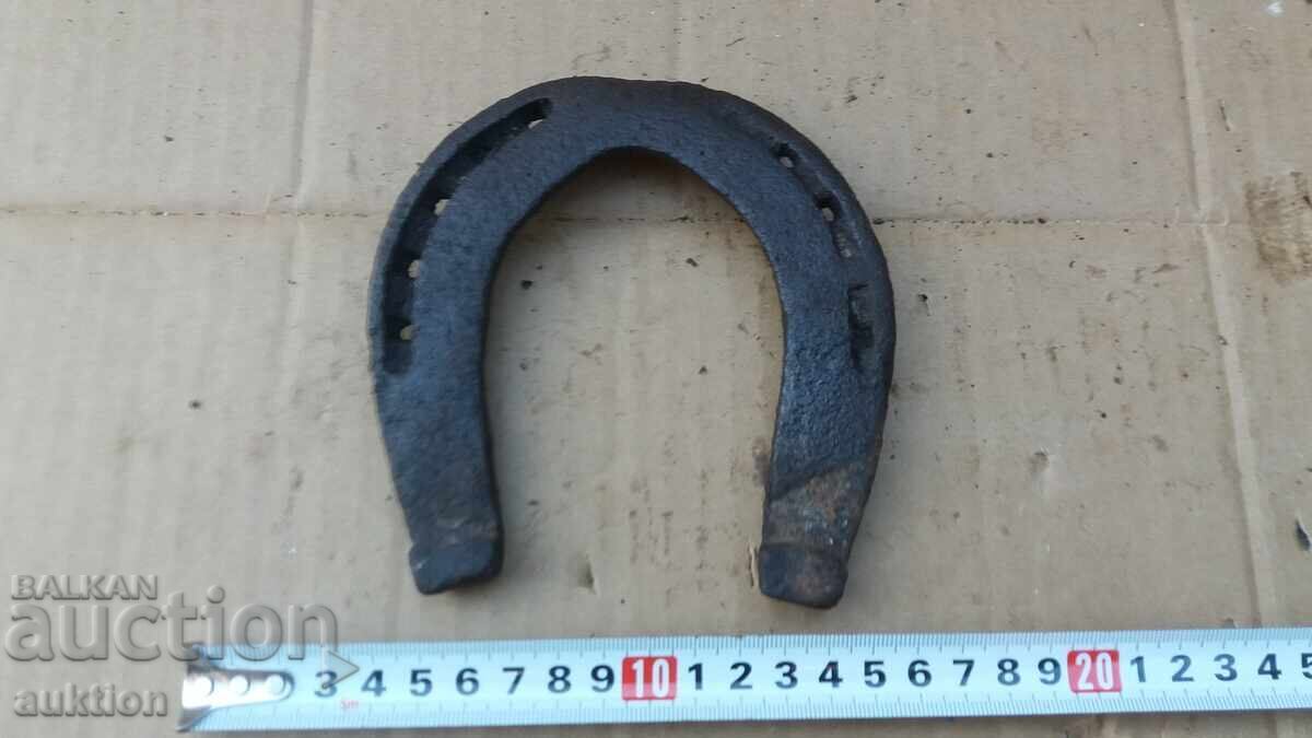 OLD FORGED HORSESHOE, HORSESHOE with price 2.29 BGN | € 1.17 OLD FORGED HORSESHOE, HORSESHOE with price 2.29 BGN | € 1.17