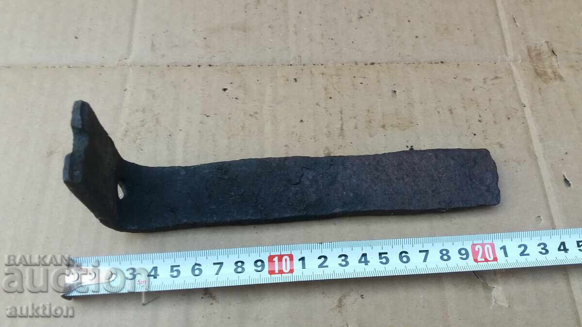 Auction FORGED COPPER HOLDER, WALL HOLDERS Auction FORGED COPPER HOLDER, WALL HOLDERS