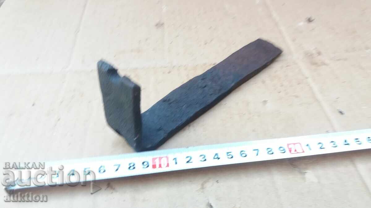 FORGED COPPER HOLDER, WALL HOLDERS - 6 FORGED COPPER HOLDER, WALL HOLDERS - 6